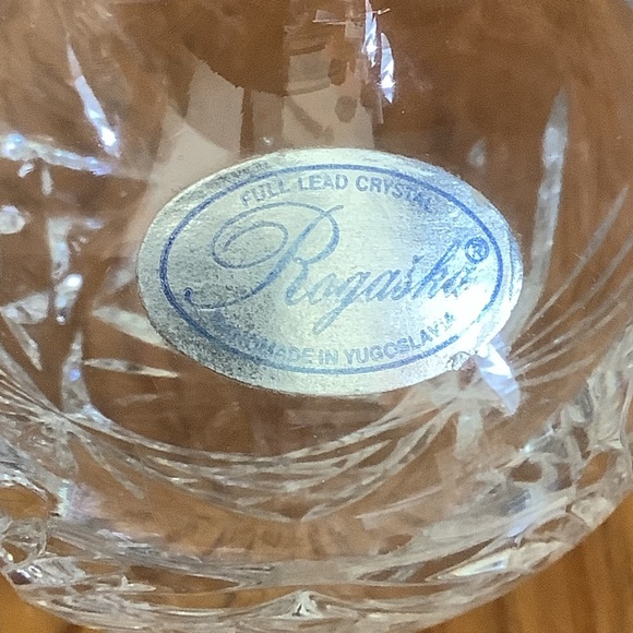 Two Miniature Cut Glass Vases - Picture 11 of 11